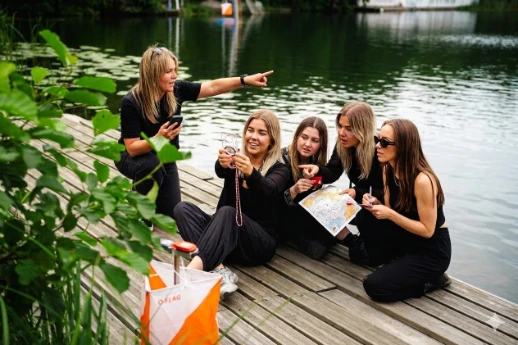 Gemini_Generated_Image_1muvfe1muvfe1muv